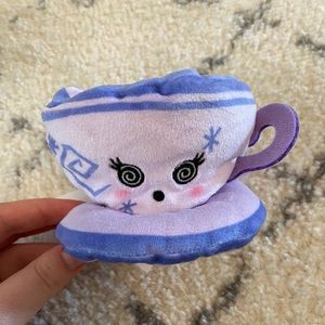 Alice in wonderland chase wishables teacup